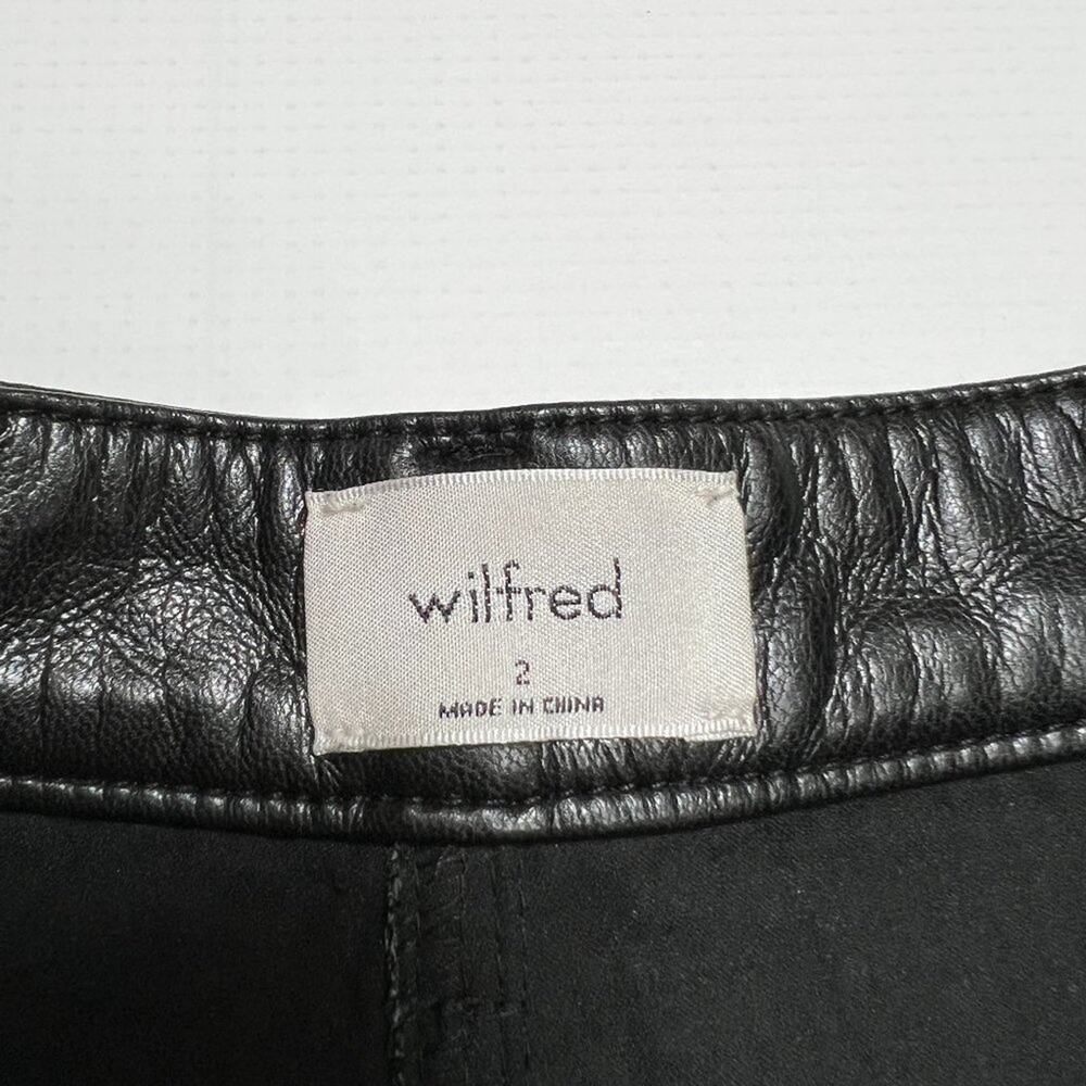 Aritzia Wilfred Melina Vegan Leather Pant SIZE 2 Black High Waist Straight Leg - Picture 3 of 12
